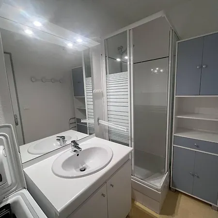 Cosy A Avec Terrasse Et Local A - Fr-1-812-84