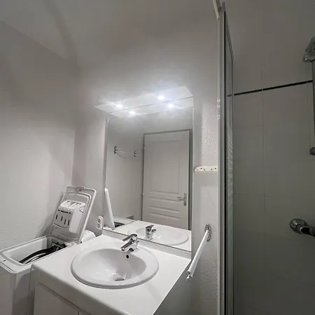 Apartment Cosy A Avec Terrasse Et Local A - Fr-1-812-84