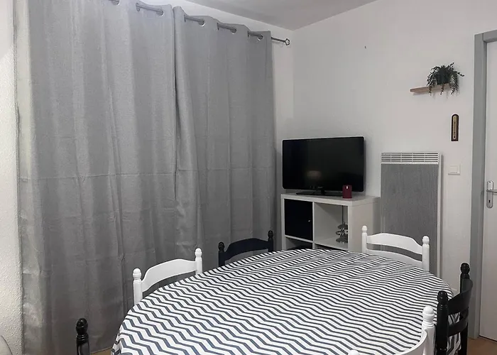 Cosy A Avec Terrasse Et Local A - Fr-1-812-84 * Cauterets